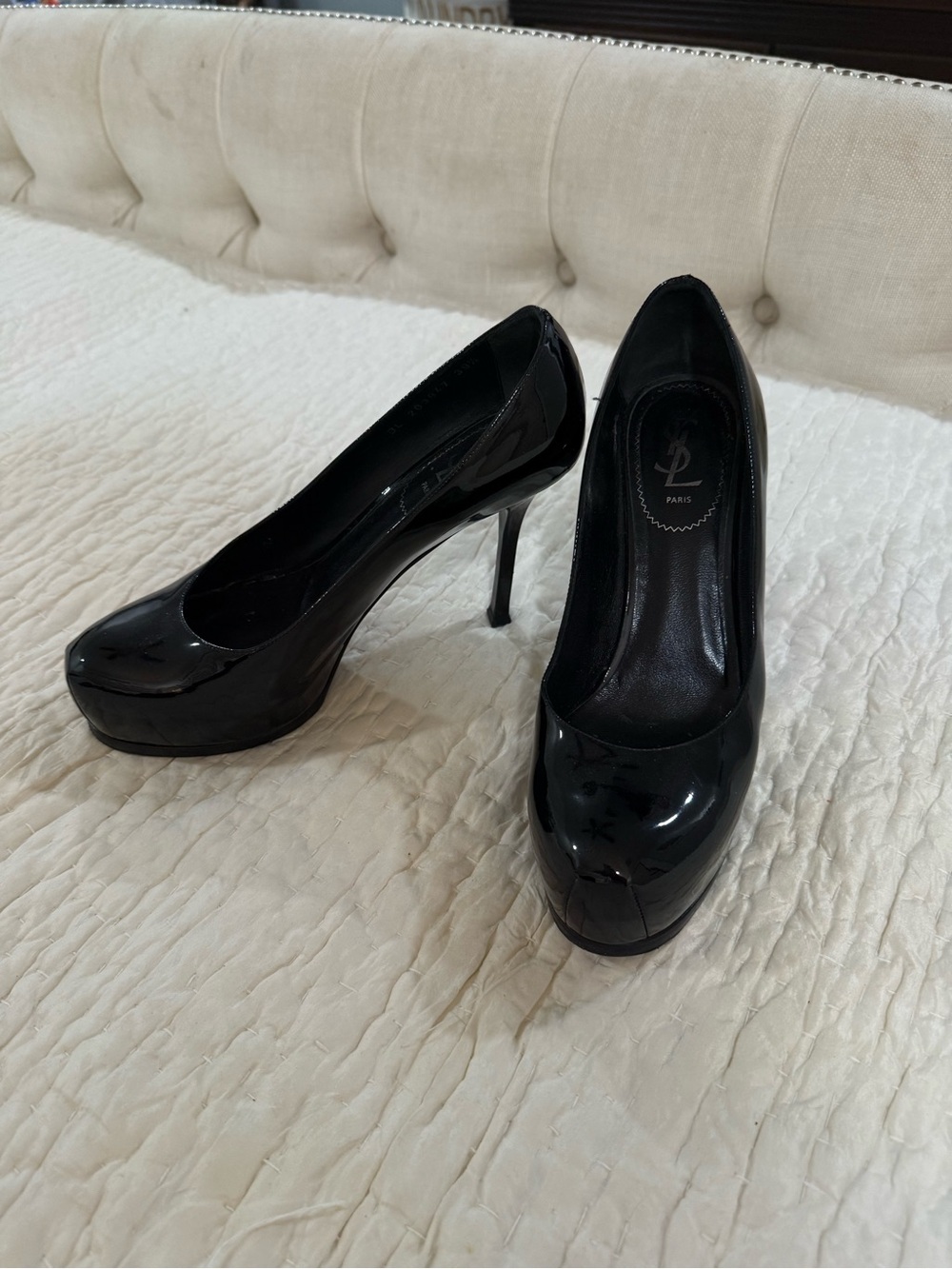 Saint Laurent Black Patent Platform Pumps